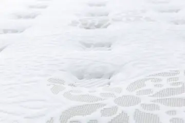 Flora Yatak · 6