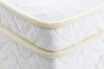 Flora Yatak · 3